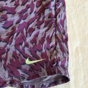 Nike One Kids' Training Shorts - Purple Animal Print - Size Large Dri-Fit Youth